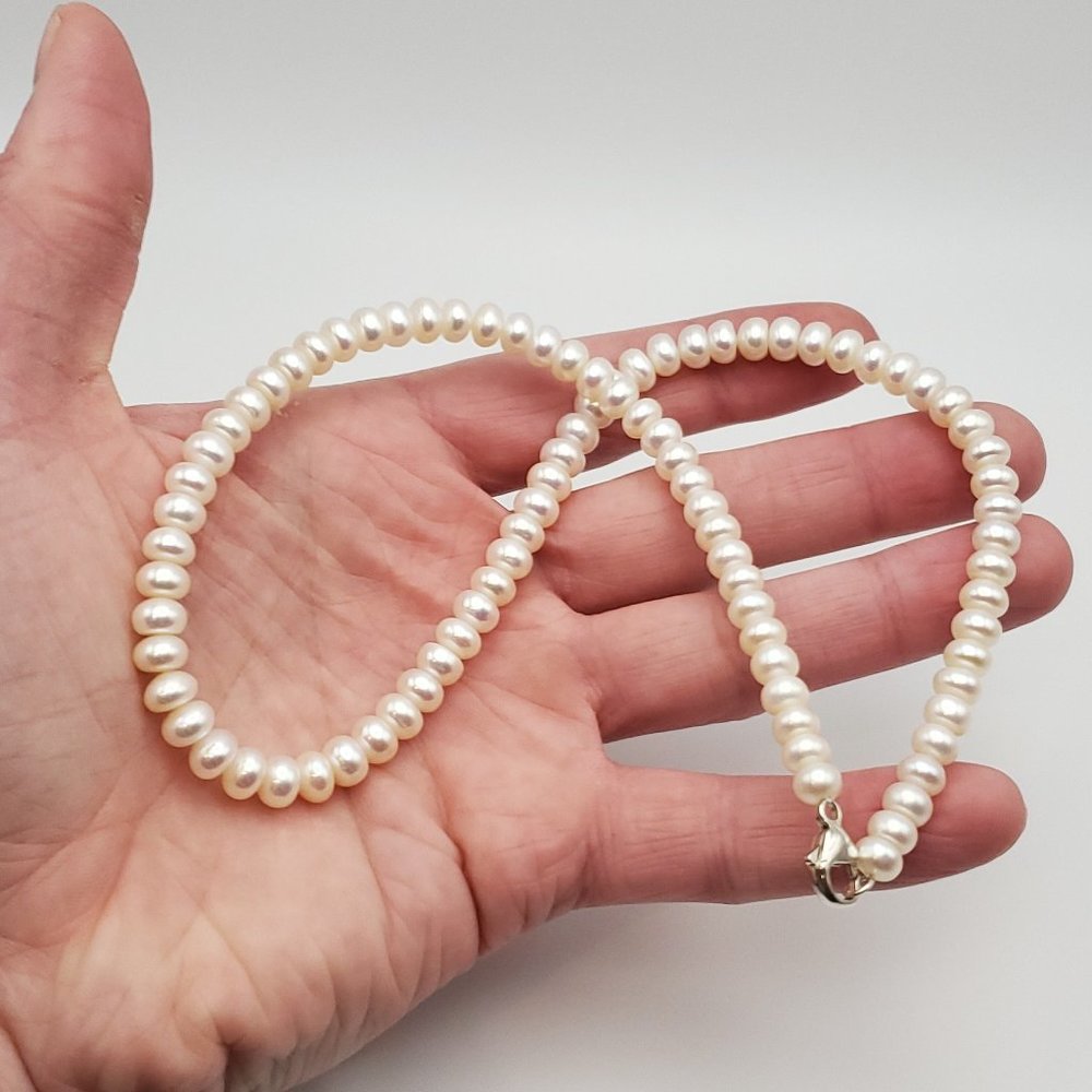 16 Inch 925 Sterling Silver Beautiful Pearls Necklace - Picture 1 of 7